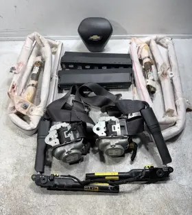 39043184 Chevrolet 2016-2019 Chevy Cruze Airbag Wheel Lh And Rh Knee Roof With Seatbelts 39043184 Chevrolet 2016-2019 Chevy Cruze Airbag Wheel Lh And Rh Knee Roof With Seatbelts