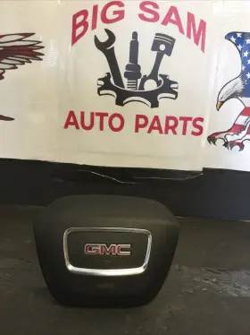 84141082 Gmc 2018-2019-2020-2021-2022 Terrain Left Air Bag Driver Wheel Oem