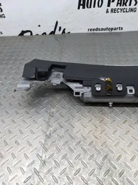 253-58319l Lexus Driver Air Bag Convertible Knee Fits 06-15 Is250 1142703 #2