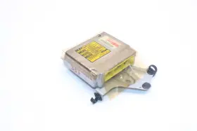 8917024070 Lexus 2002 Sc430 Z40 Convertible #357 Air Bag Control Module Under Console #2