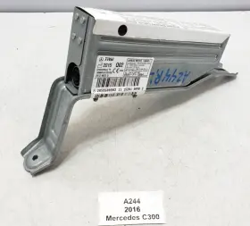 A2058600802 Mercedes-benz 15-21 Oem W205 C300 Rear Left Driver Seat Air Bag Airbag A2058600802 Mercedes-benz 15-21 Oem W205 C300 Rear Left Driver Seat Air Bag Airbag