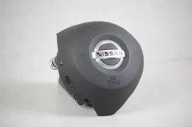 Ns01055ar Nissan 2017-2022 Rogue Sport Driver Wheel Airbag Black Genuine Oem Silver Emblem