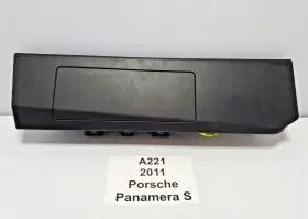 970.803.062.04 Porsche 10-16 Oem Panamera S 970 Front Right Passenger Knee Airbag Lower
