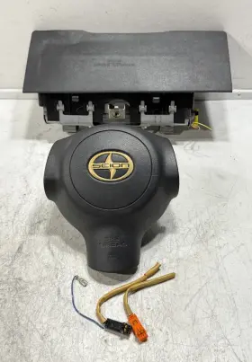Scion 73900-21020-b0 2006-2010 Tc Airbag Driver Steering Wheel Air Bag And Knee Oem