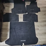 Oem Floor Mats Pulled From Hyundai Ionic 2026 Non-sliding Console. Also 2025. Fixed Price $75.00.