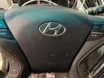 2011 - 2014 Hyundai Sonata Driver's Steering Wheel Mounted Airbag. Fixed Price $114.50.
