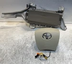 Toyota Sienna Steering Wheel & Driver Knee Oem. Fixed Price $399.99.