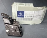 Genuine Mercedes Benz Oem Steering Wheel Right Side Phone / Audio Control Switch. Fixed Price $19.99.
